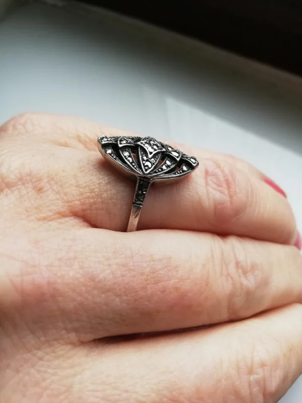 Art Deco c1930 sterling silver and marcasite ring