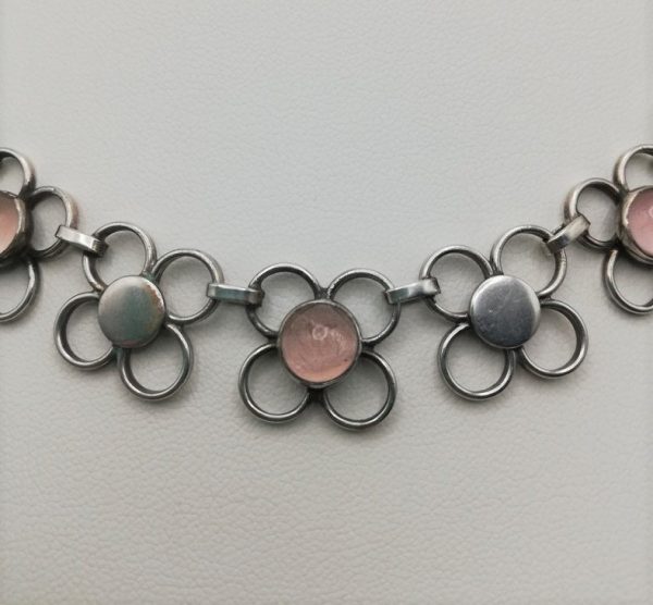 Gustav Hauber signed Modernism necklace in wonderful flower design panels with 5 rose quartz stones