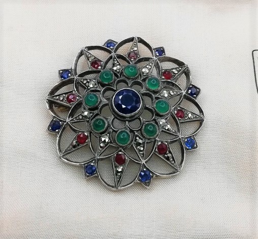 Sibyl Dunlop early Arts and Crafts silver, chrysoprase, paste and marcasite brooch 1920s