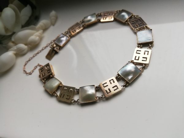 Murrle Bennett signed c1900 9ct gold and blister pearl bracelet, elegant and tasteful!