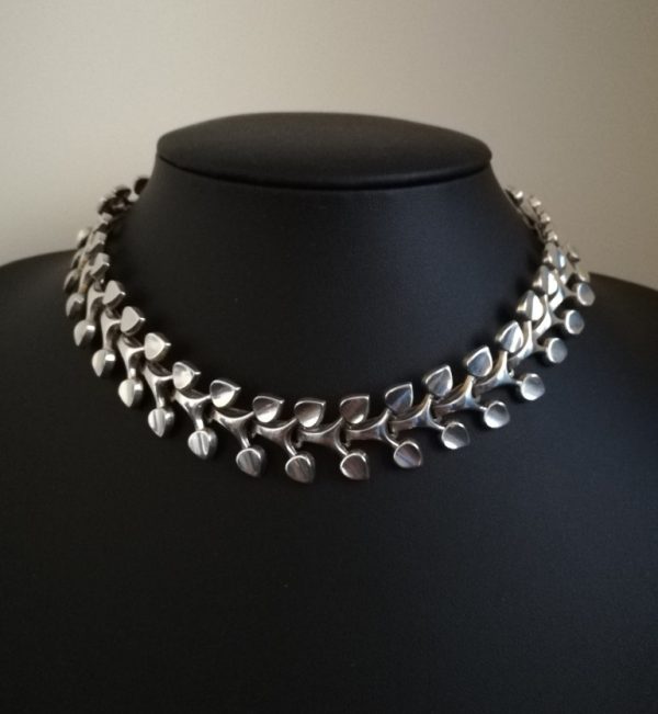 Anton Michelsen Danish Modernism 1959 fabulously organic, articulated leaves necklace in sterling silver