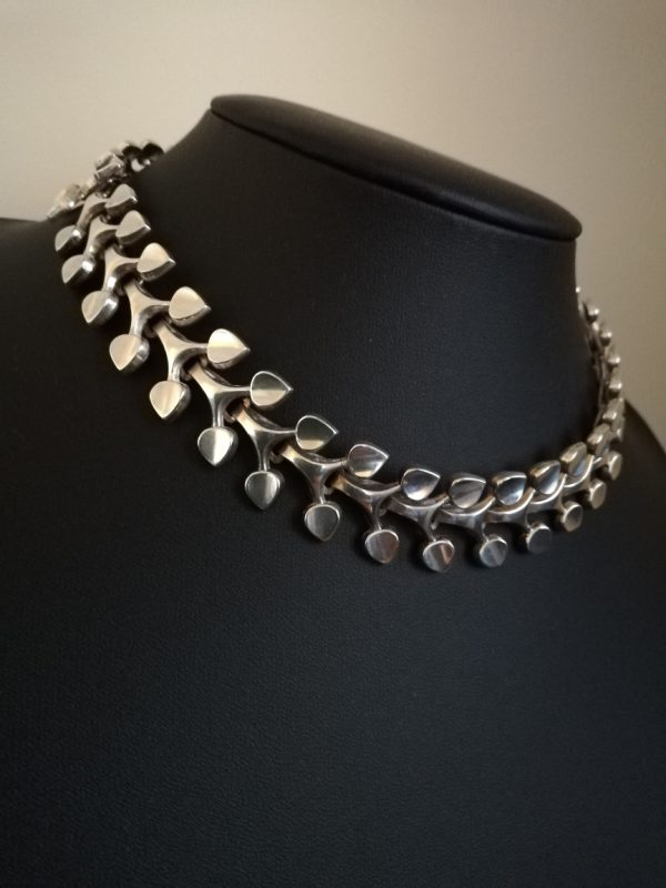 Anton Michelsen Danish Modernism 1959 fabulously organic, articulated leaves necklace in sterling silver