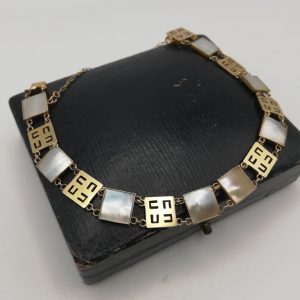 Murrle Bennett signed 9ct gold and blister pearl bracelet, c1900 elegant and tasteful!