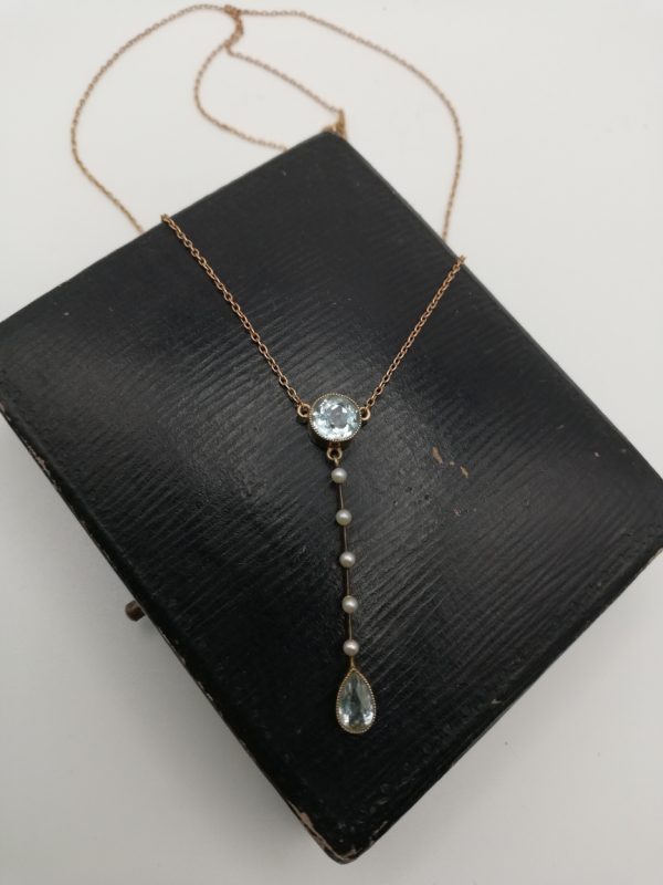Edwardian c1910 line pendant in 9ct gold with aquamarines and seed pearls - lovely!