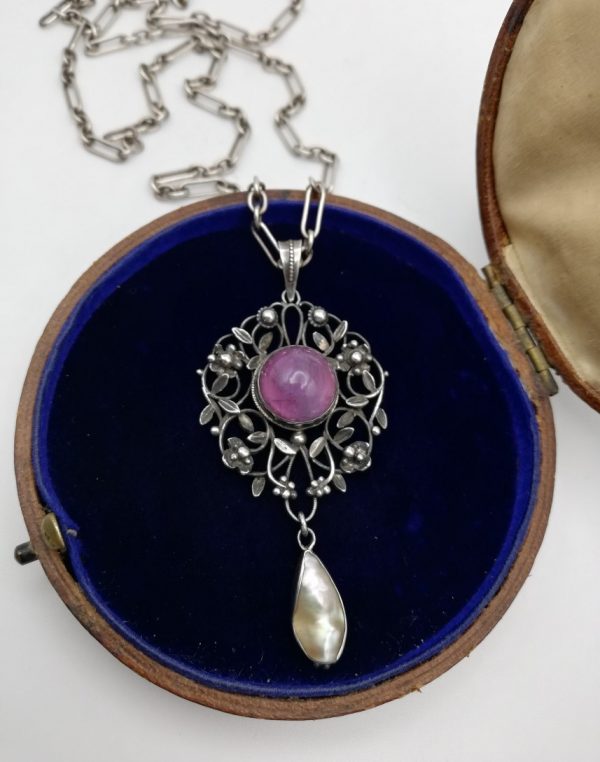 Arthur and Georgie Gaskin c1905 pretty silver flowers and leaves drop pendant with sautoir chain