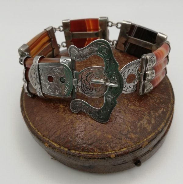 Victorian c1890s chased silver and lovely banded agates buckle bracelet