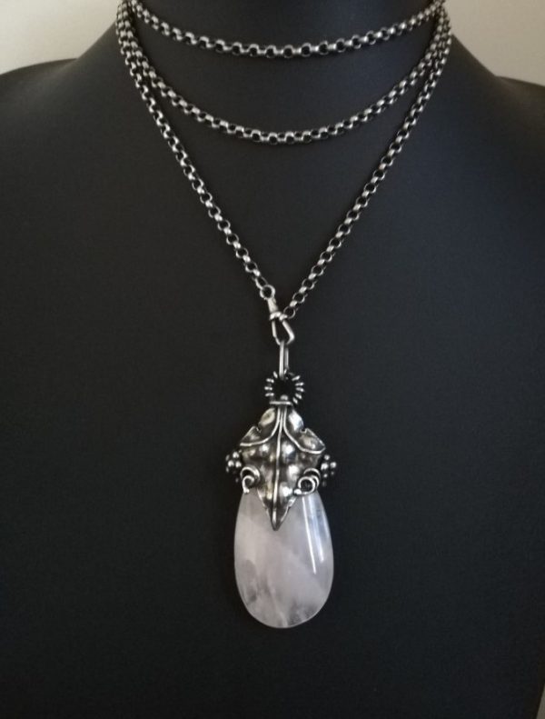 Dorrie Nossiter att c1930s Arts and Crafts foliate and rose quartz pendant with heavy Victorian silver sautoir chain