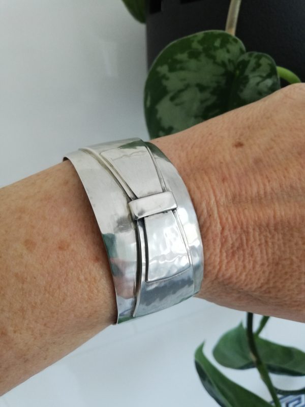 Rare deMatteo American Arts and Crafts bracelet with box design in hammered silver- gorgeous!