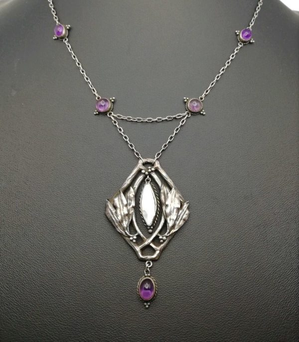 Fine c1900 Arts and Crafts foliate necklace in silver with amethyst and blister pearl - gorgeous!