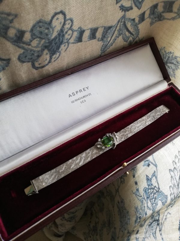 Art Deco 18ct white gold mesh wrap bracelet set with diamonds and green tourmaline