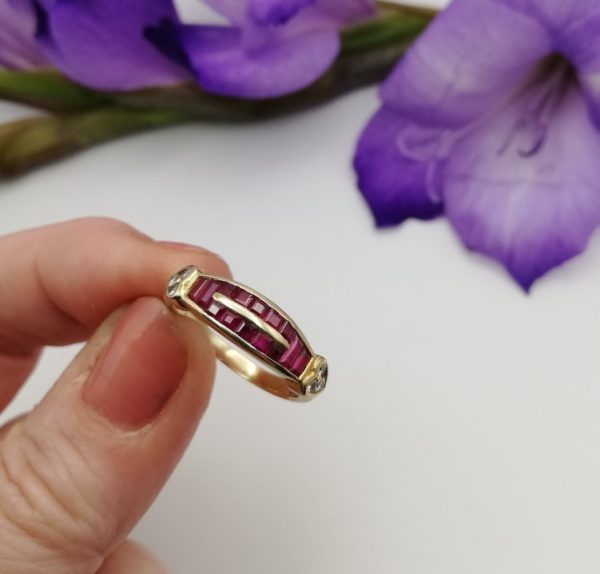 Vintage Art Deco style 18ct gold ring with rubies and clusters of diamonds