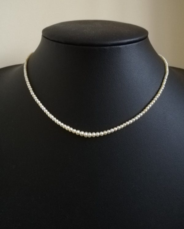 Antique Edwardian certified Natural Saltwater pearl necklace with 15ct gold barrel clasp