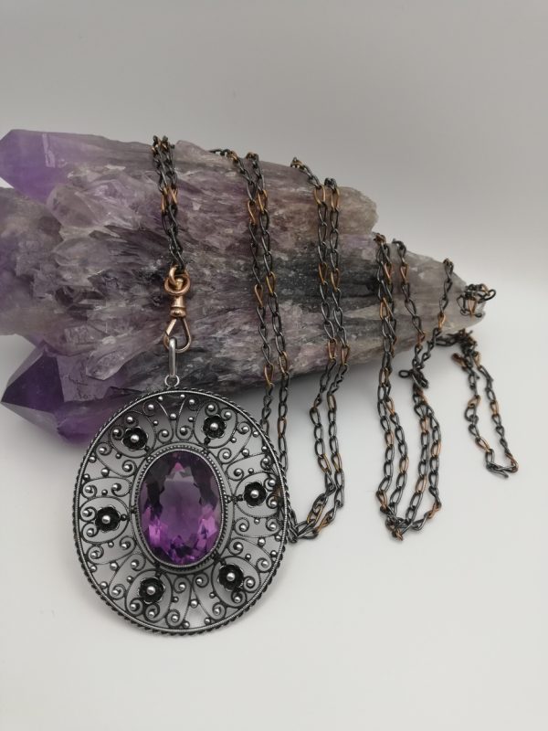 1900s antique Victorian filigree amethyst pendant and long sautoir chain with gold dog clip