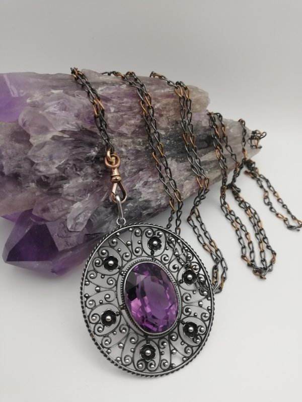 1900s antique Victorian filigree amethyst pendant and long sautoir chain with gold dog clip