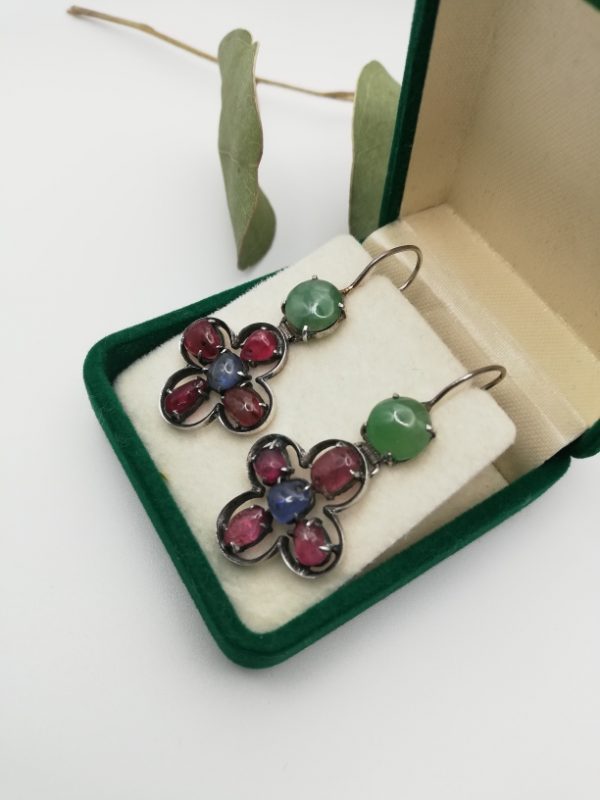 Rare early Sibyl Dunlop Arts and Crafts hand-crafted drop earrings with jade and spinel c1920