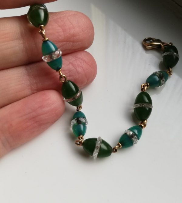 Antique "Easter egg" bracelet in 9ct gold with jade, chrysoprase and rock crystal
