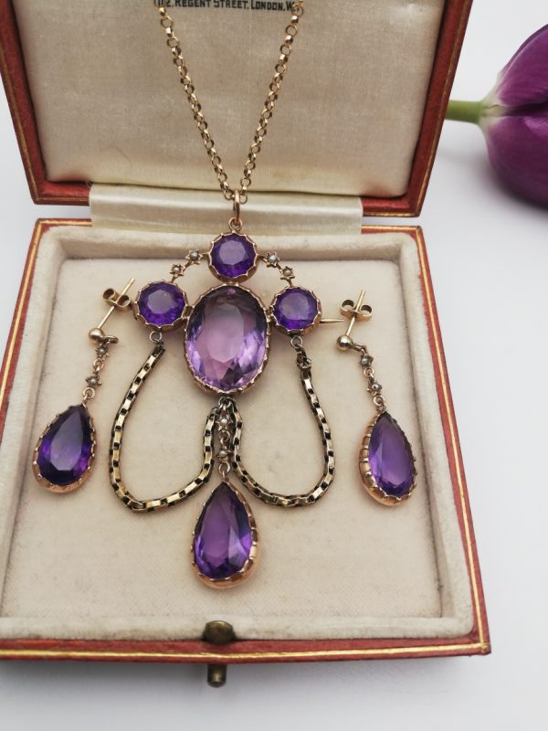 Wonderful early Victorian 9ct gold amethyst and pearl demi-parure -drop pendant and drop earrings