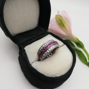 1920s Art Deco Night and Day flip ring in platinum with diamonds, natural rubies and sapphires