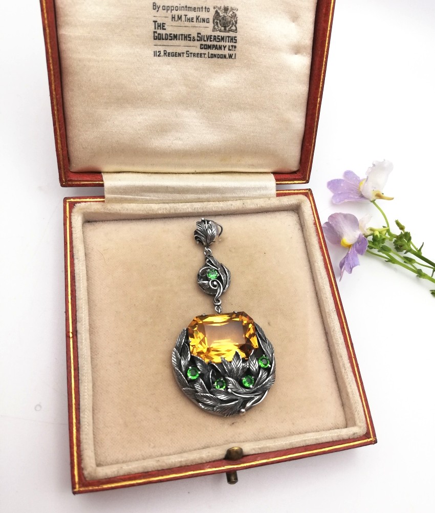 Reserved for J only****Glorious Bernard Instone c1930 Arts and Crafts pendant with citrine and demantoid garnets - Image 4