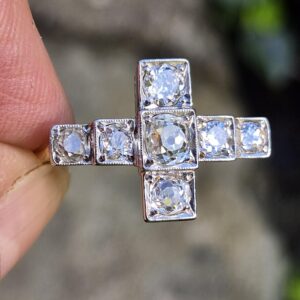 Impressive antique 18ct gold, platinum and 7 old cut diamonds cross ring-approx 1.5ct diamonds