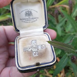 Impressive antique 18ct gold, platinum and 7 old cut diamonds cross ring-approx 1.5ct diamonds