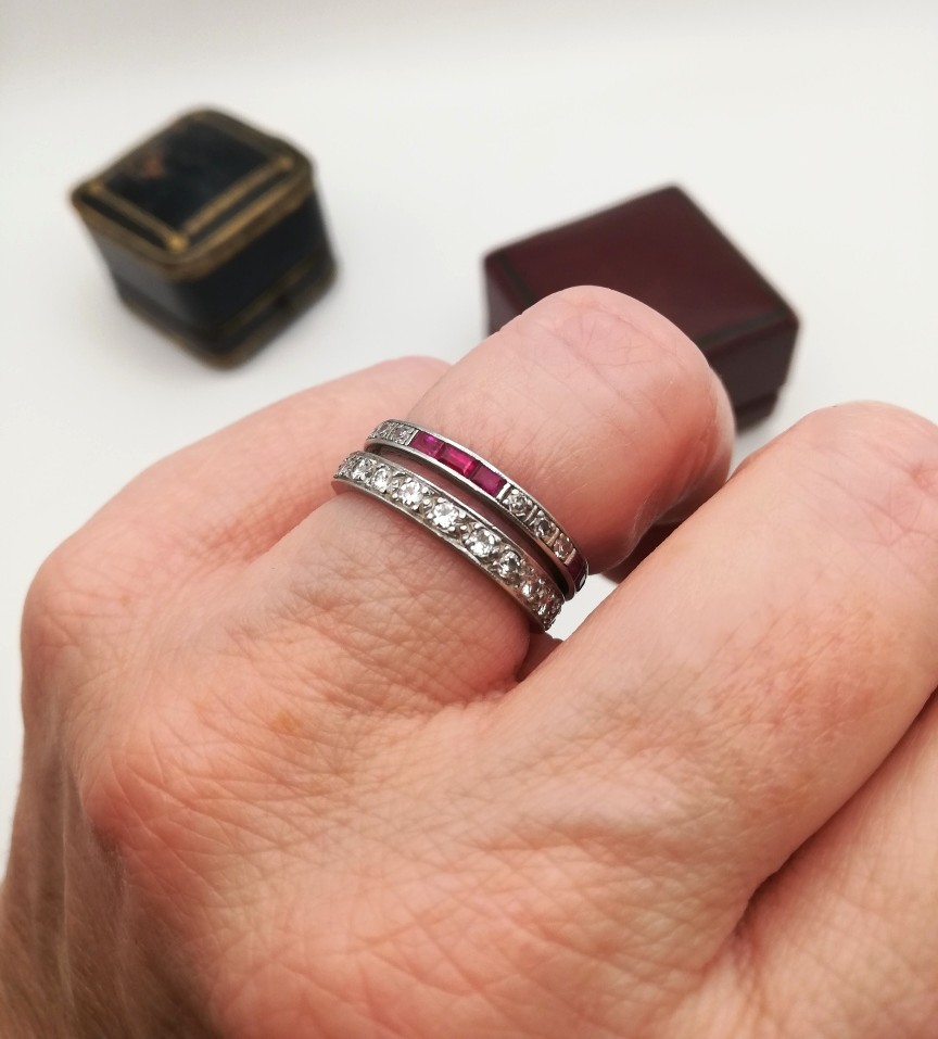 Art Deco antique platinum and diamonds full eternity ring with 22 diamonds Art Deco antique platinum and diamonds full eternity ring with 22 diamonds