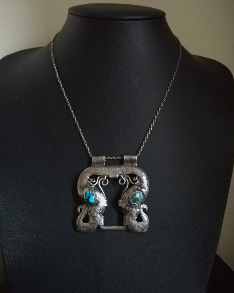 1906 Oliver Baker for Liberty & Co half waist clasp as pendant with turquoise - Image 6