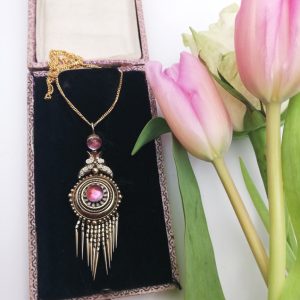 Antique 1800s Etruscan Revival 15ct gold, enamel and foiled quartz tassel pendant necklace in antique box