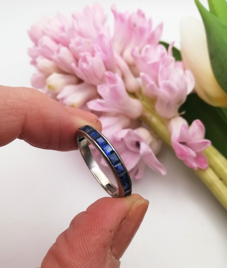 Antique Art Deco 18ct white gold and 14 sapphires half eternity ring-substantial