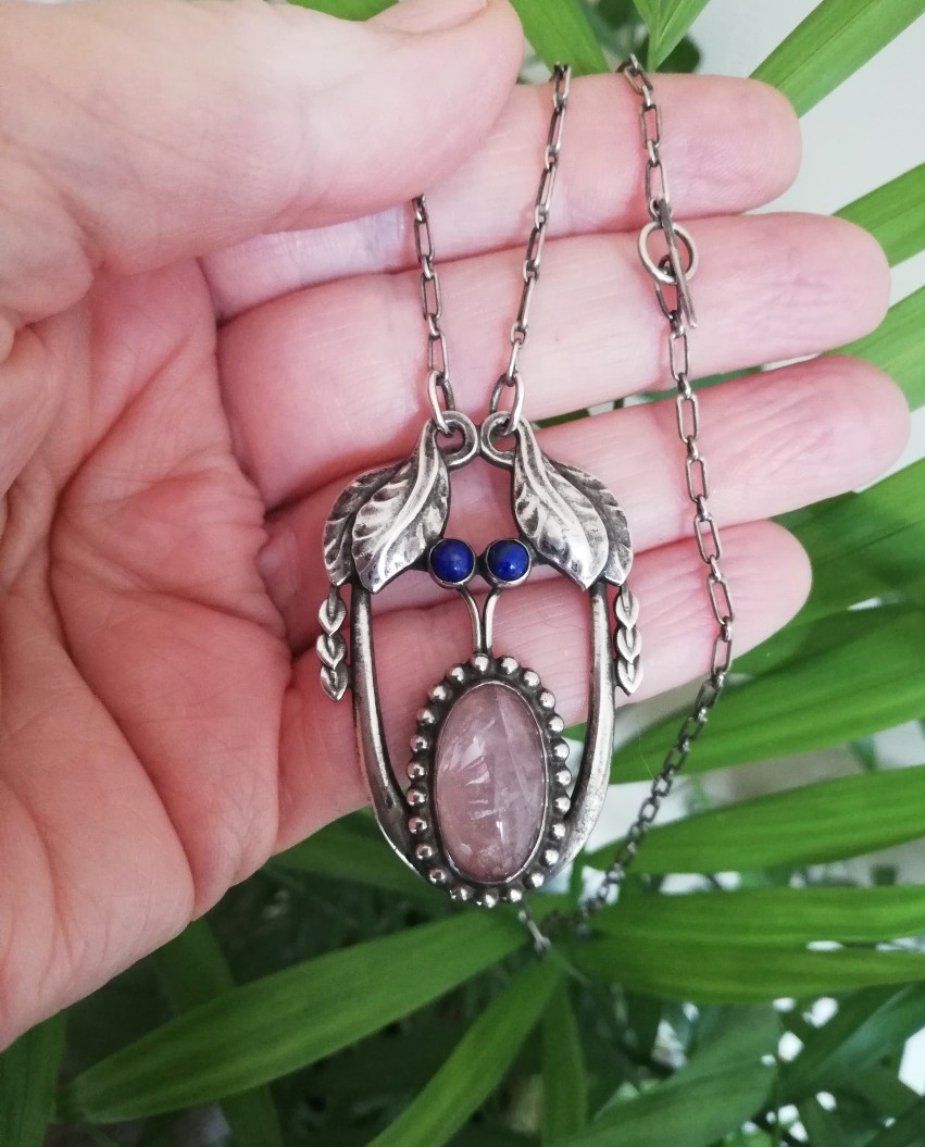 Scarce early marks Georg Jensen number 4 antique necklace with rose quartz and lapis in antique box