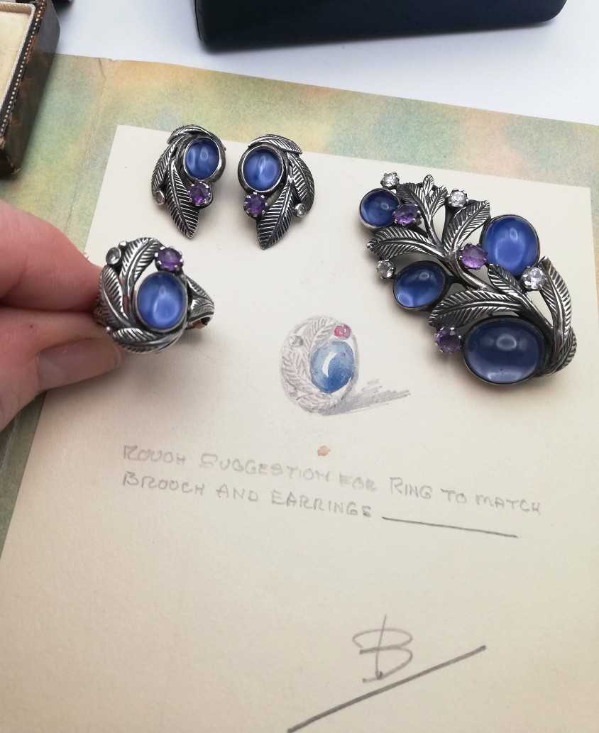 Rare Bernard Instone parure with foiled rose quartz and amethyst- museum standard - Image 9