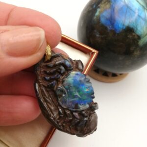 Rare antique 18ct gold and carved Boulder opal crab pendant c1910