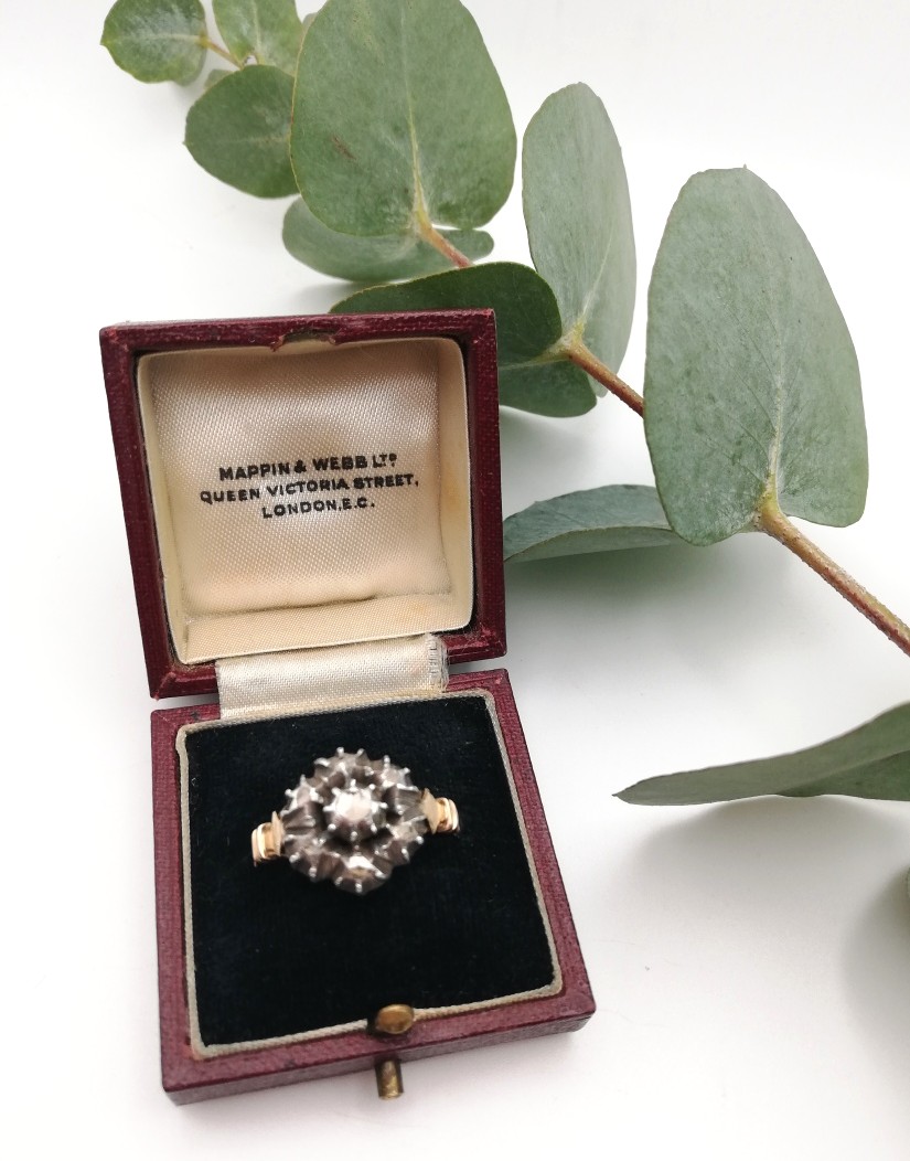 Antique Victorian 18ct gold and diamonds daisy engagement ring - Image 3