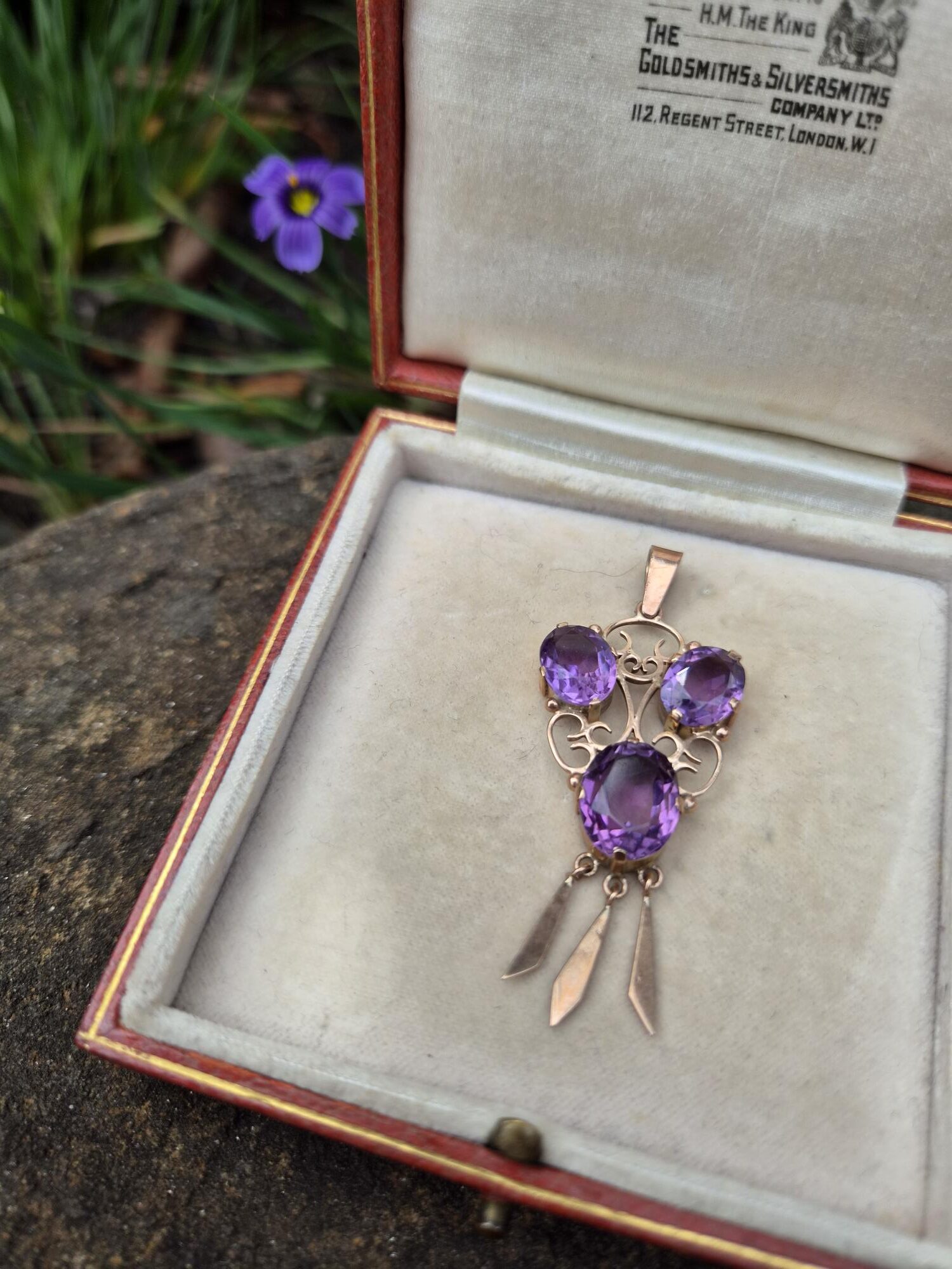 Edwardian 9ct rose gold and triple amethyst lavalier pendant c1910