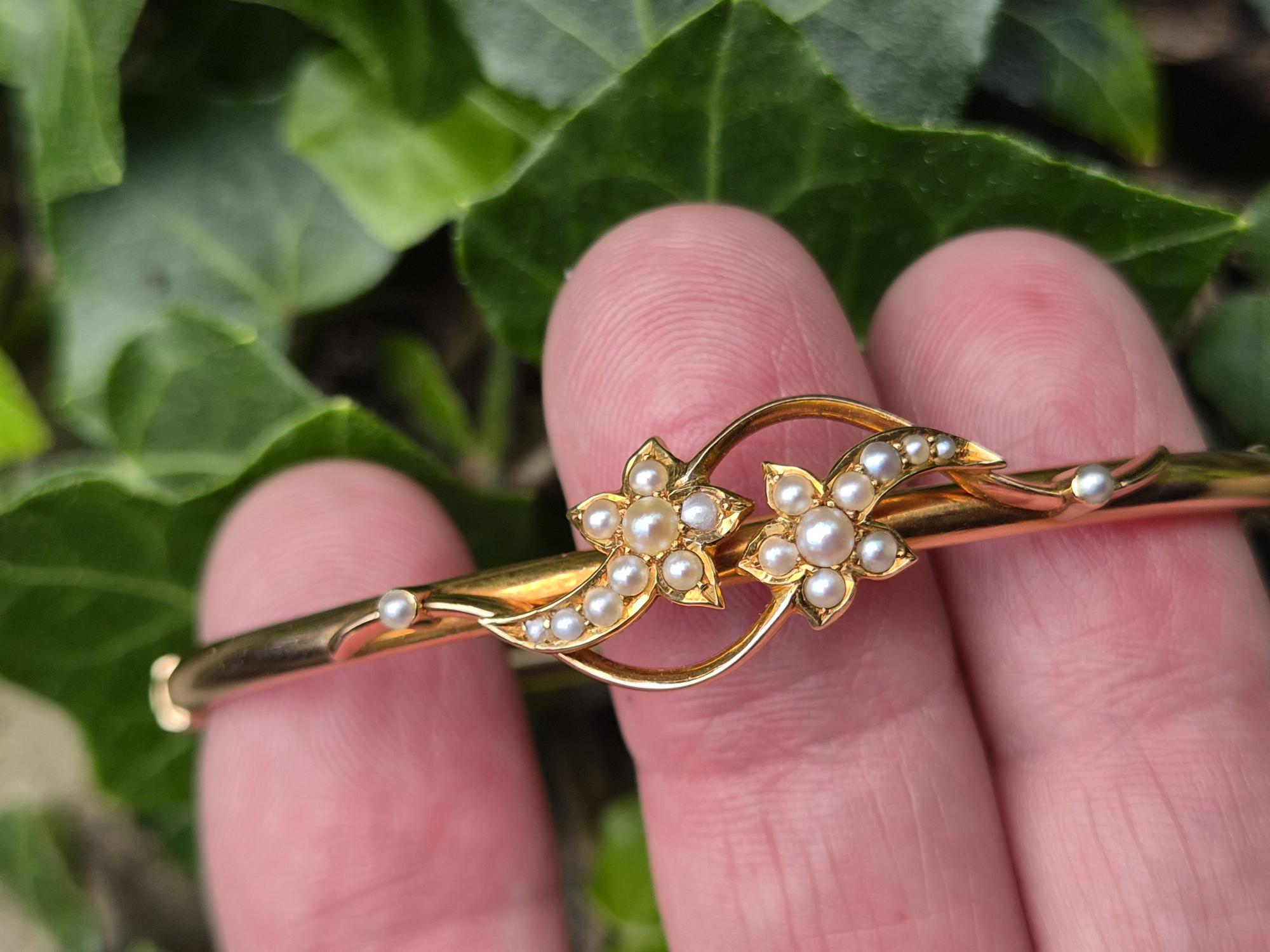 Antique Edwardian 15ct gold and seed pearl bangle - a beautiful thing!