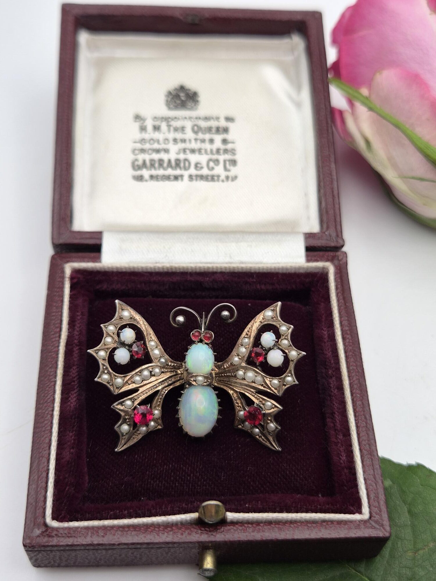 c1900 Victorian fiery opals and gilt metal butterfly brooch clip - impressive play in the opals - Image 6