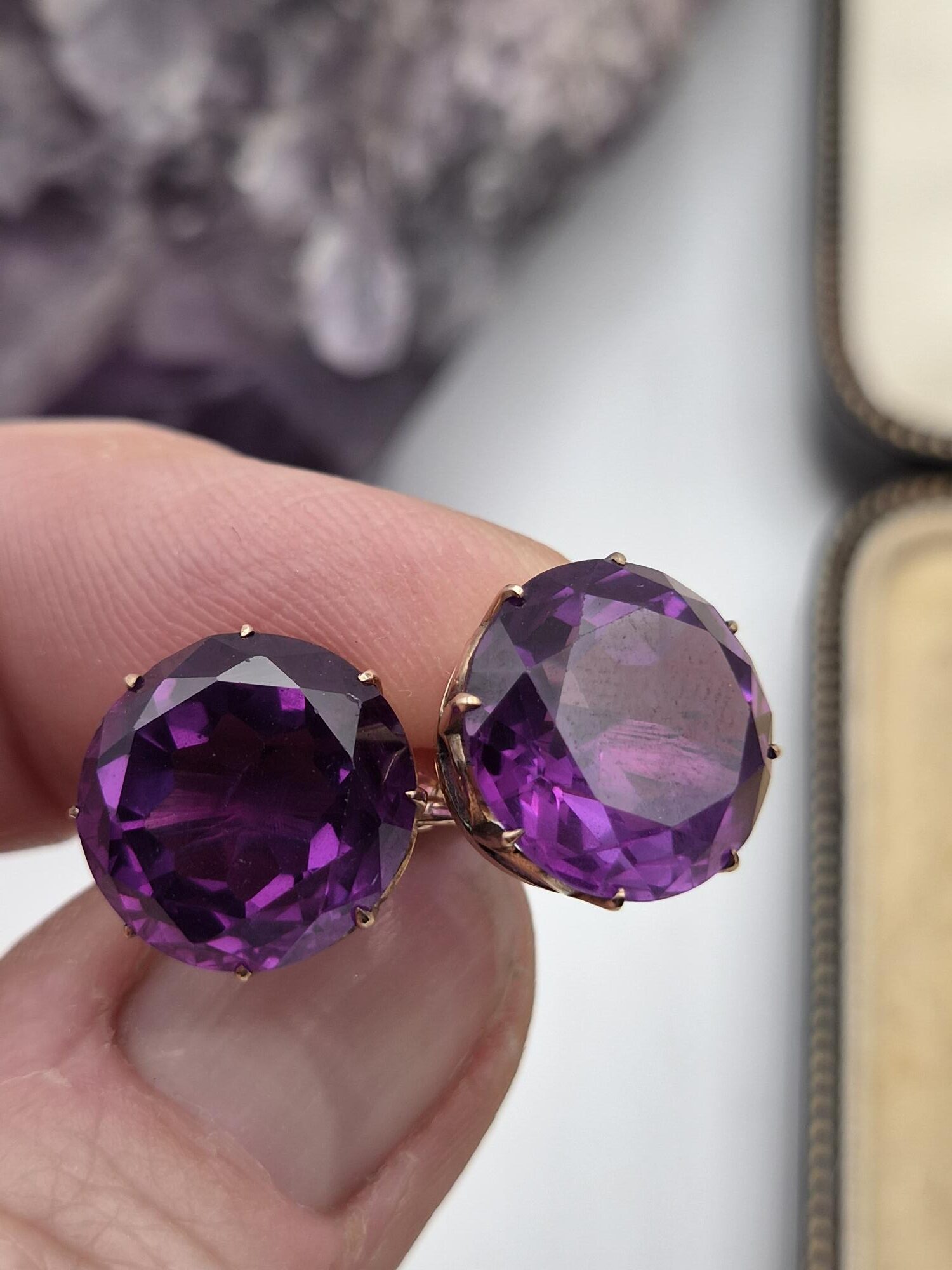 Edwardian synthetic Alexandrite and 9ct gold earrings c1910 exquisite! - Image 4