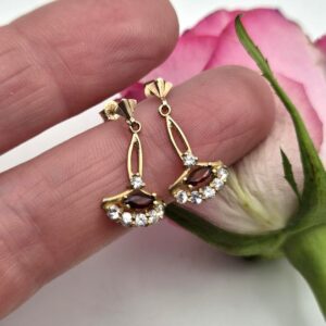 Vintage 9ct gold and garnet drop earrings in fan design with posts