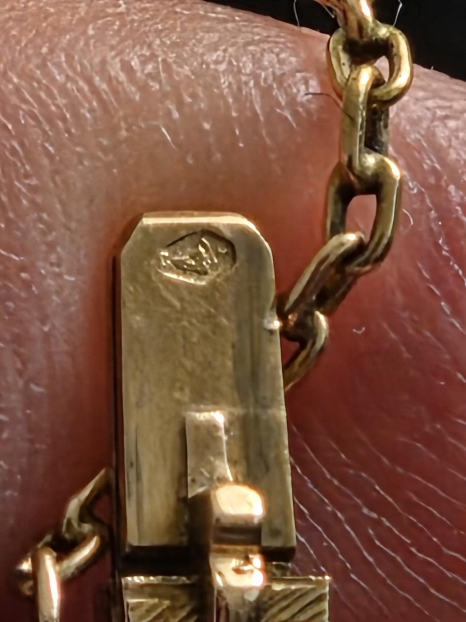 Antique Edwardian 14ct gold cushion-cut garnets and diamond hinged bangle- superb piece!