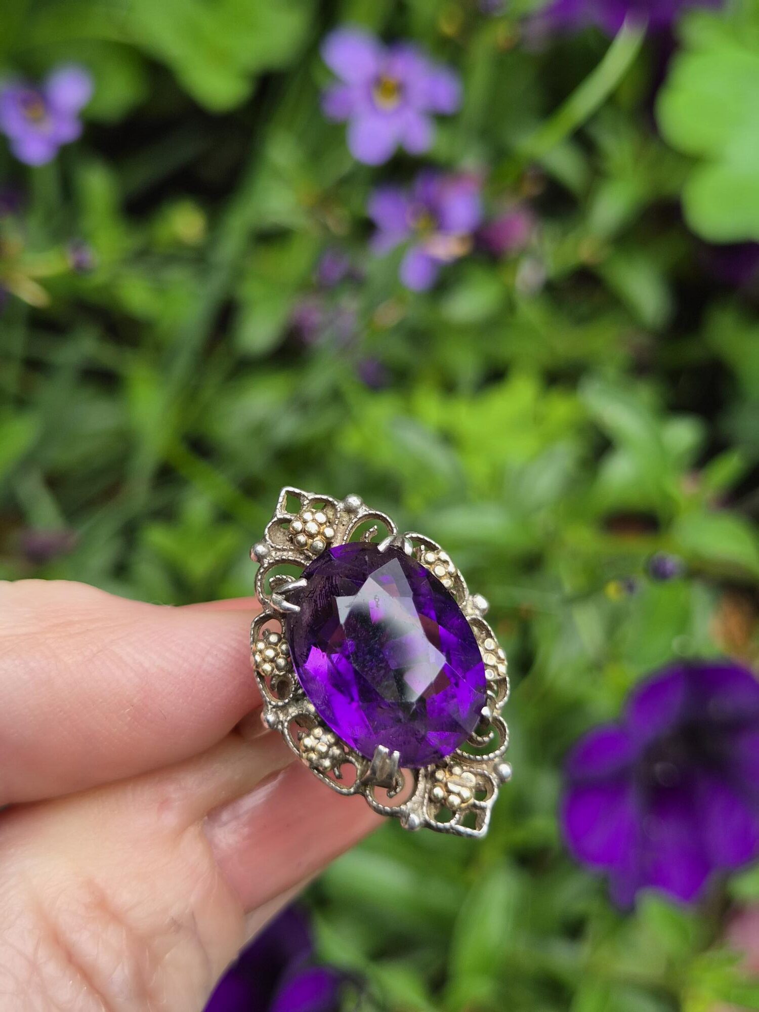 Reserved for T ***rare early Bernard Instone silver and gold Arts and Crafts book piece ring with striking amethyst - Image 3